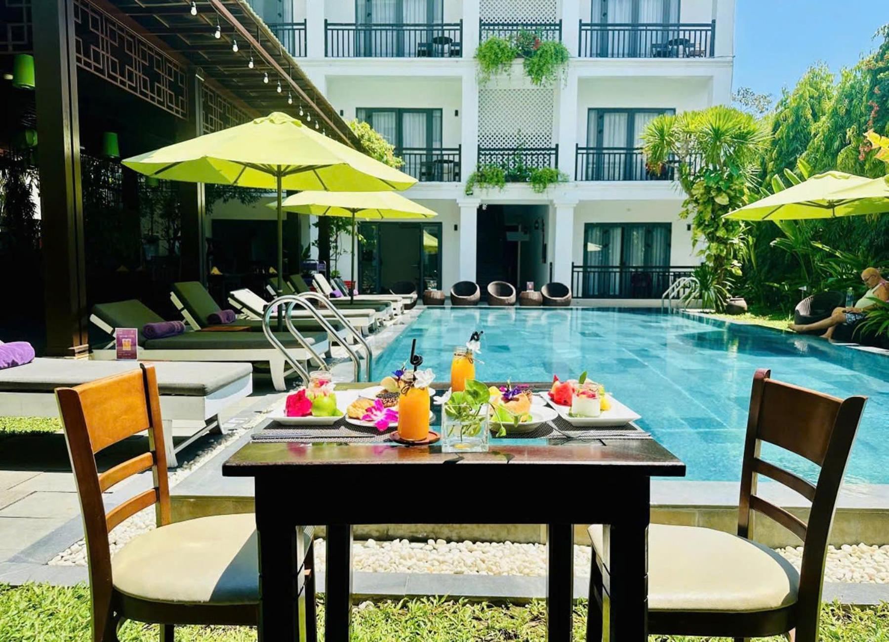 White Lotus Hotel Hoian Hoi An Bagian luar foto